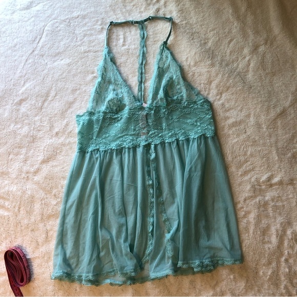 Victoria's Secret Sheer Teal Flyaway Babydoll with T-back S - Picture 1 of 5